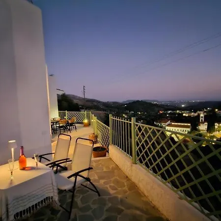 Thetidas - Panoramic Village View Apérion