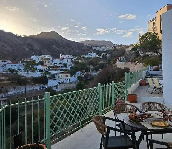 Villa Thetidas - Panoramic Village View Apérion