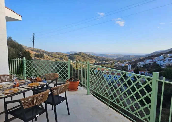 Thetidas - Panoramic Village View * Apérion