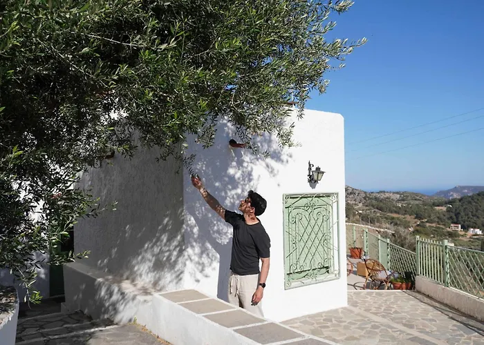 Thetidas - Panoramic Village View Villa